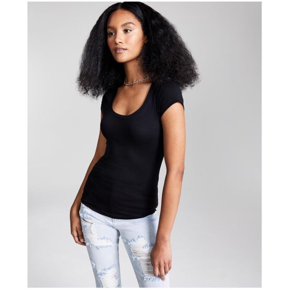 Aveto Womens Scoop Neck Basic T-Shirt, , Juniors, L, DM
